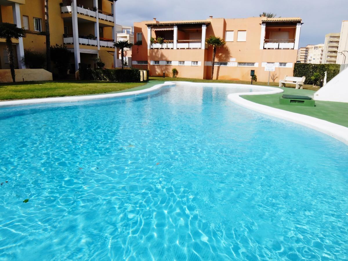 Los Juncos Apartamentos - Solo Familias Oliva Exteriör bild